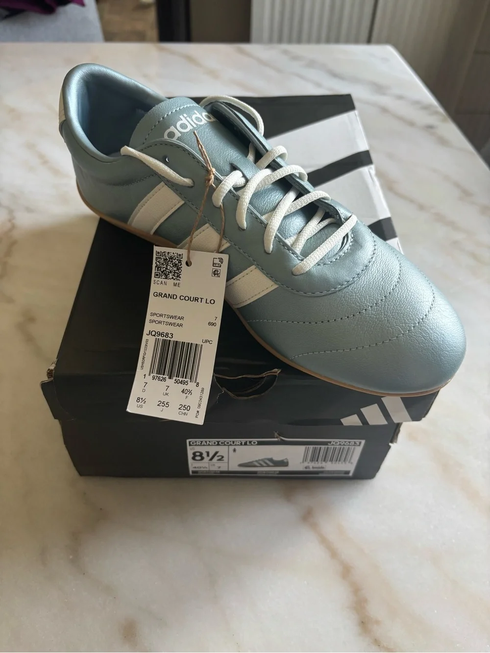 NWT Adidas Grand Court Lo Sneakers 8.5W - Picture 3 of 3